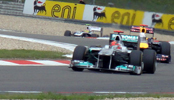 Vettel gør klar til at overhale Schumacher